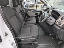 1.6 dCi 29 Business Panel Van 5dr Diesel Manual LWB Standard Roof Euro 5 (115 ps)
