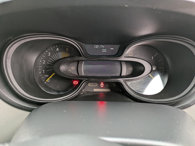 Renault 1.6 dCi 29 Business Panel Van 5dr Diesel Manual LWB Standard Roof Euro 5 (115 ps)