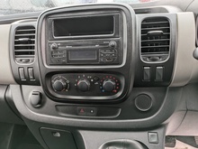 1.6 dCi 29 Business Panel Van 5dr Diesel Manual LWB Standard Roof Euro 5 (115 ps)