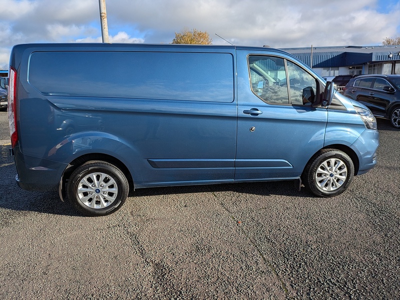 Ford 2.0 300 EcoBlue Limited Panel Van 5dr Diesel Manual L1 H1 Euro 6 (s/s) (130 ps)