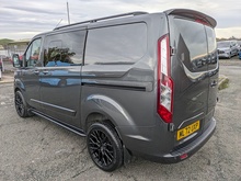 2.0 320 EcoBlue Limited Combi Van 5dr Diesel Manual L1 H1 Euro 6 (s/s) DCiV (130 ps)