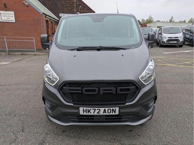 Ford 2.0 300 EcoBlue Limited Panel Van 5dr Diesel Auto L1 H1 Euro 6 (170 ps)
