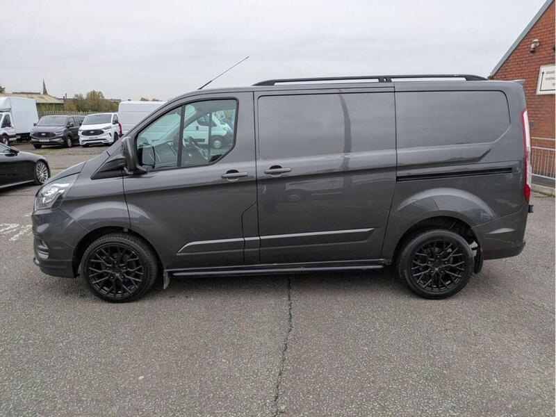 Ford 2.0 300 EcoBlue Limited Panel Van 5dr Diesel Auto L1 H1 Euro 6 (170 ps)