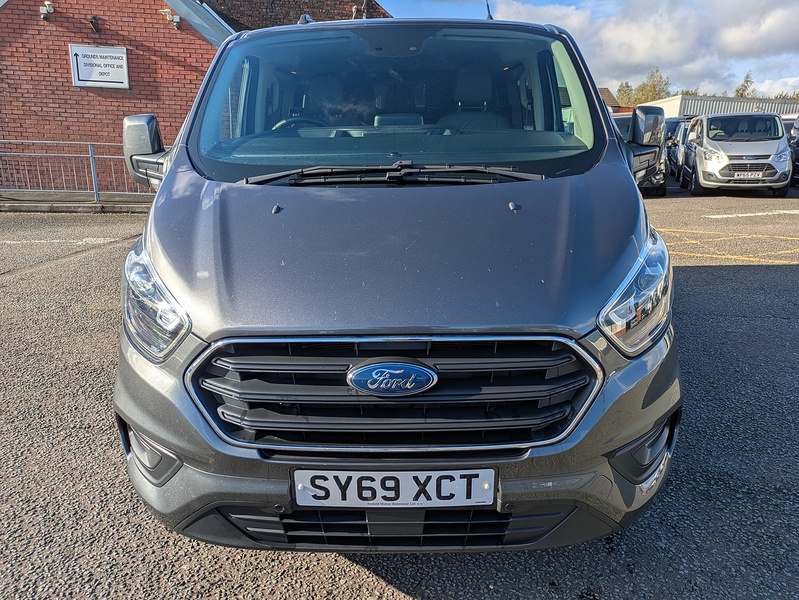 Ford 2.0 300 EcoBlue Limited Crew Van Double Cab 5dr Diesel Manual L1 H1 Euro 6 (s/s) (6 Seat) (170 ps)