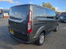 2.0 300 EcoBlue Limited Crew Van Double Cab 5dr Diesel Manual L1 H1 Euro 6 (s/s) (6 Seat) (170 ps)