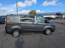 2.0 300 EcoBlue Limited Crew Van Double Cab 5dr Diesel Manual L1 H1 Euro 6 (s/s) (6 Seat) (170 ps)
