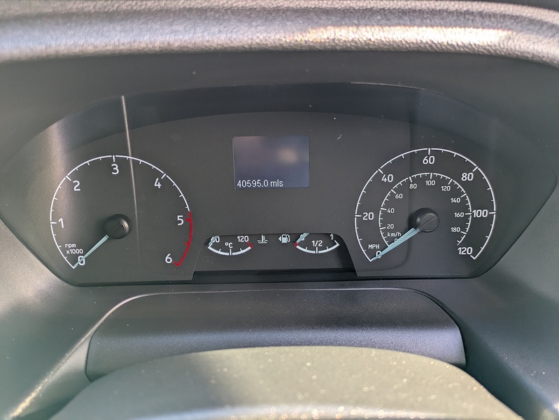 Ford 2.0 300 EcoBlue Limited Crew Van Double Cab 5dr Diesel Manual L1 H1 Euro 6 (s/s) (6 Seat) (170 ps)