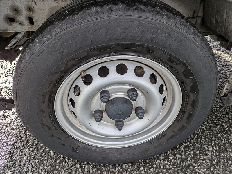 Ford 2.0 350 EcoBlue Leader Chassis Cab 2dr Diesel Manual RWD L3 Euro 6 (s/s) (130 ps)