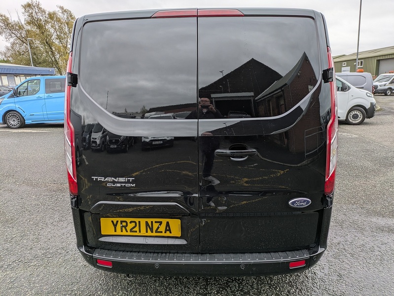 Ford 2.0 280 EcoBlue Limited Panel Van 5dr Diesel Manual L1 H1 Euro 6 (s/s) (130 ps)