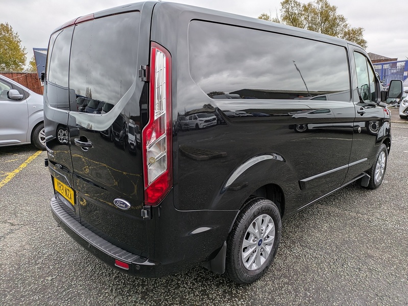 Ford 2.0 280 EcoBlue Limited Panel Van 5dr Diesel Manual L1 H1 Euro 6 (s/s) (130 ps)