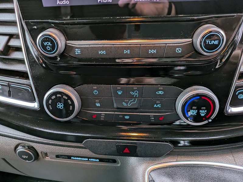 Ford 2.0 280 EcoBlue Limited Panel Van 5dr Diesel Manual L1 H1 Euro 6 (s/s) (130 ps)