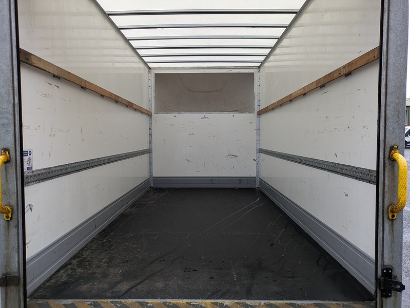 Peugeot BlueHDi 335 Built for Business 2.2  Luton Box van Manual Diesel