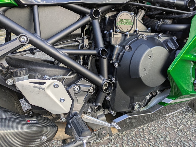 Kawasaki SE Performance Tourer 1.0 Sports Tourer Manual Petrol