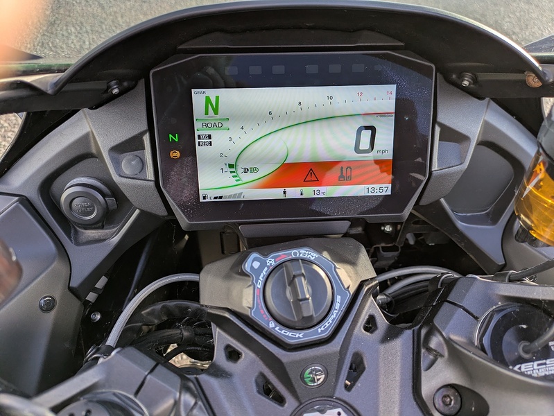 Kawasaki SE Performance Tourer 1.0 Sports Tourer Manual Petrol