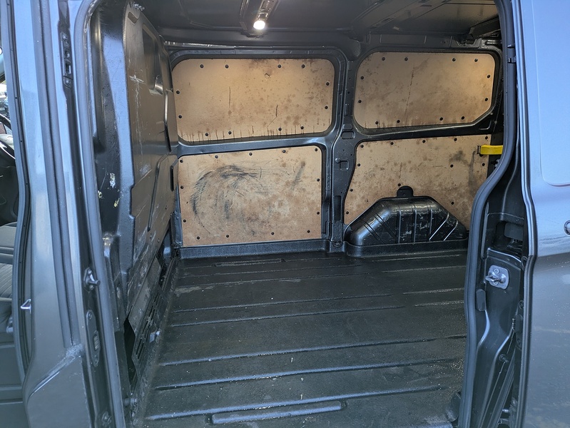 Ford 2.0 300 EcoBlue Limited Panel Van 5dr Diesel Auto L1 H1 Euro 6 (s/s) (170 ps)