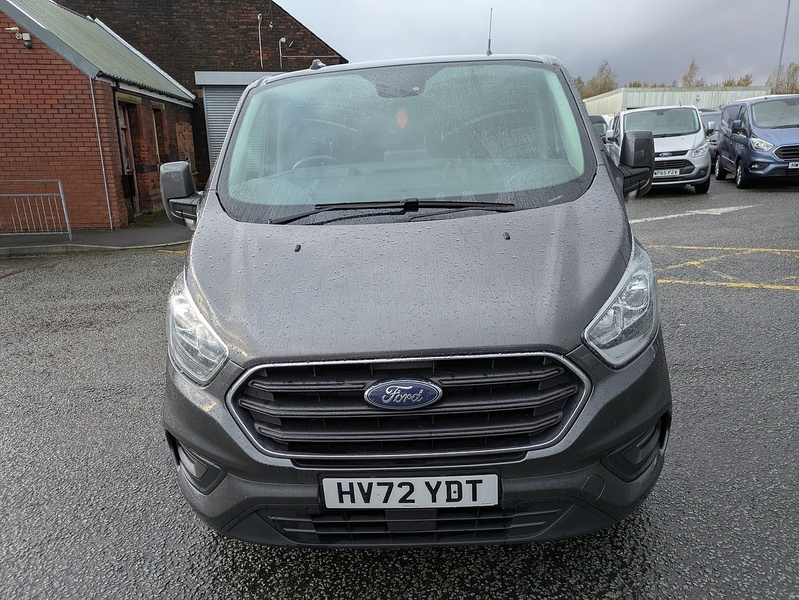 Ford 2.0 320 EcoBlue Limited Crew Van Double Cab 5dr Diesel Manual L2 H1 Euro 6 (s/s) (130 ps)