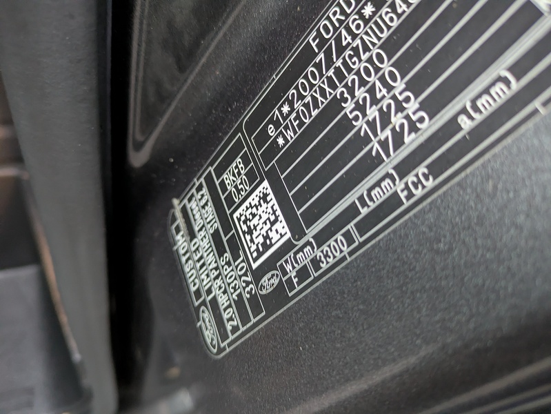 Ford 2.0 320 EcoBlue Limited Crew Van Double Cab 5dr Diesel Manual L2 H1 Euro 6 (s/s) (130 ps)