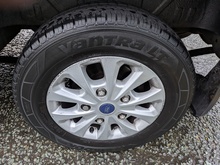 2.0 320 EcoBlue Limited Crew Van Double Cab 5dr Diesel Manual L2 H1 Euro 6 (s/s) (130 ps)