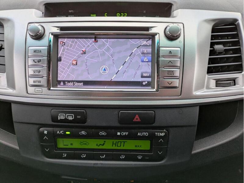 Toyota 3.0 D-4D Invincible X Pickup Double Cab 4dr Diesel Auto 4WD Euro 5 (Hi Over) (171 ps)