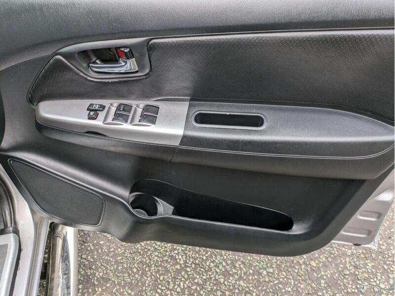 Toyota 3.0 D-4D Invincible X Pickup Double Cab 4dr Diesel Auto 4WD Euro 5 (Hi Over) (171 ps)