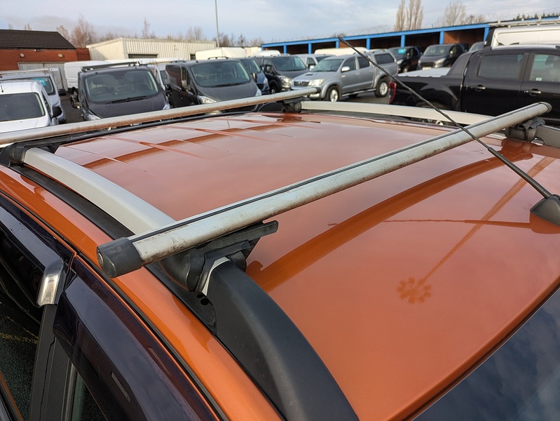 Ford 3.2 TDCi Wildtrak Pickup Double Cab 4dr Diesel Manual 4WD Euro 5 (s/s) (200 ps)