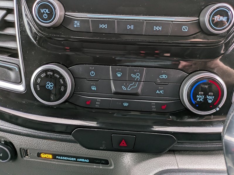 Ford 2.0 320 EcoBlue Sport Panel Van 5dr Diesel Auto L2 H1 Euro 6 (s/s) (185 ps)