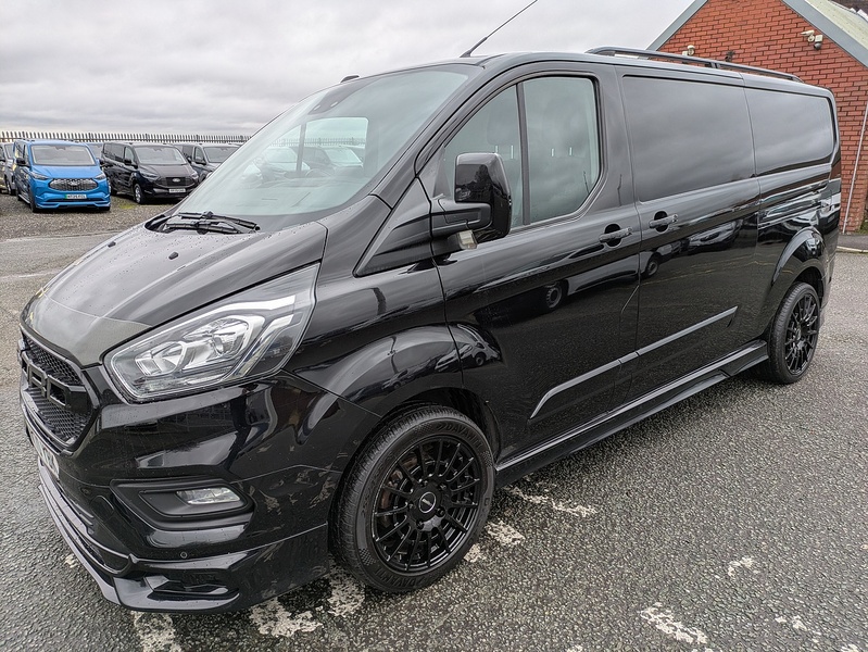 Ford 2.0 300 EcoBlue Limited Panel Van 5dr Diesel Auto L2 H1 Euro 6 (s/s) (170 ps)