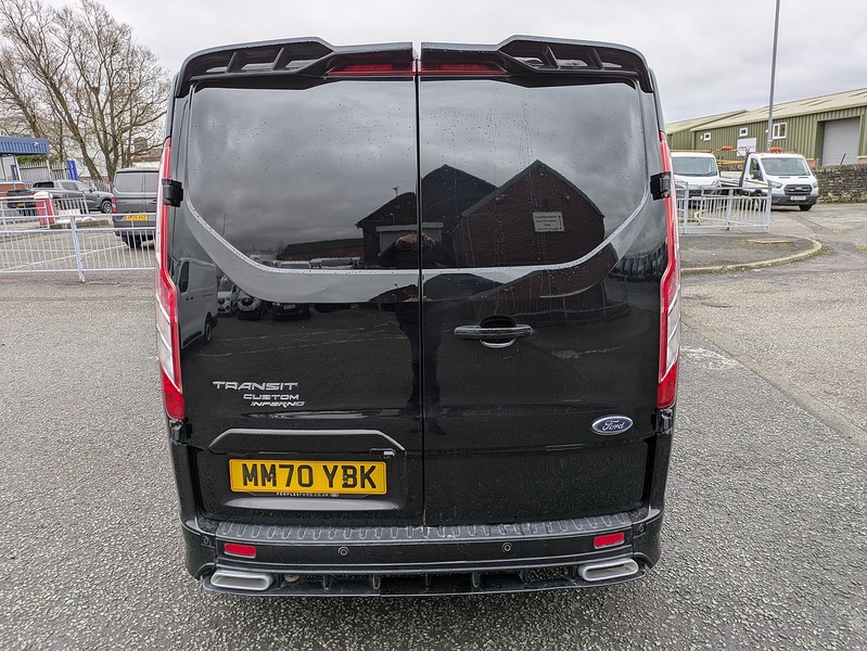 Ford 2.0 300 EcoBlue Limited Panel Van 5dr Diesel Auto L2 H1 Euro 6 (s/s) (170 ps)