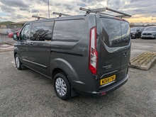 2.0 320 EcoBlue Limited Crew Van Double Cab 5dr Diesel Manual L1 H1 Euro 6 (6 Seat) (130 ps)