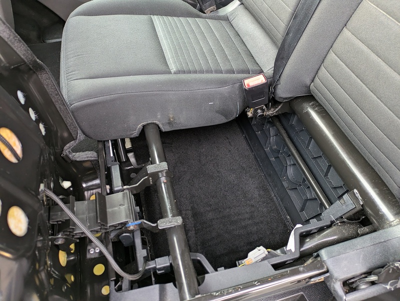 Ford 2.0 320 EcoBlue Limited Crew Van Double Cab 5dr Diesel Manual L1 H1 Euro 6 (6 Seat) (130 ps)