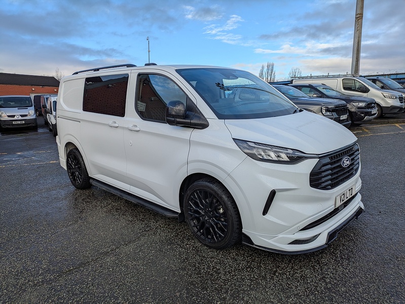 Ford 2.0 320 EcoBlue Limited Crew Van Double Cab 5dr Diesel Auto L1 H1 Euro 6 (s/s) (136 ps)