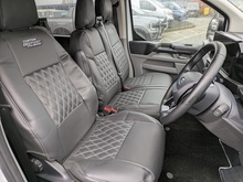 2.0 320 EcoBlue Limited Crew Van Double Cab 5dr Diesel Auto L1 H1 Euro 6 (s/s) (136 ps)