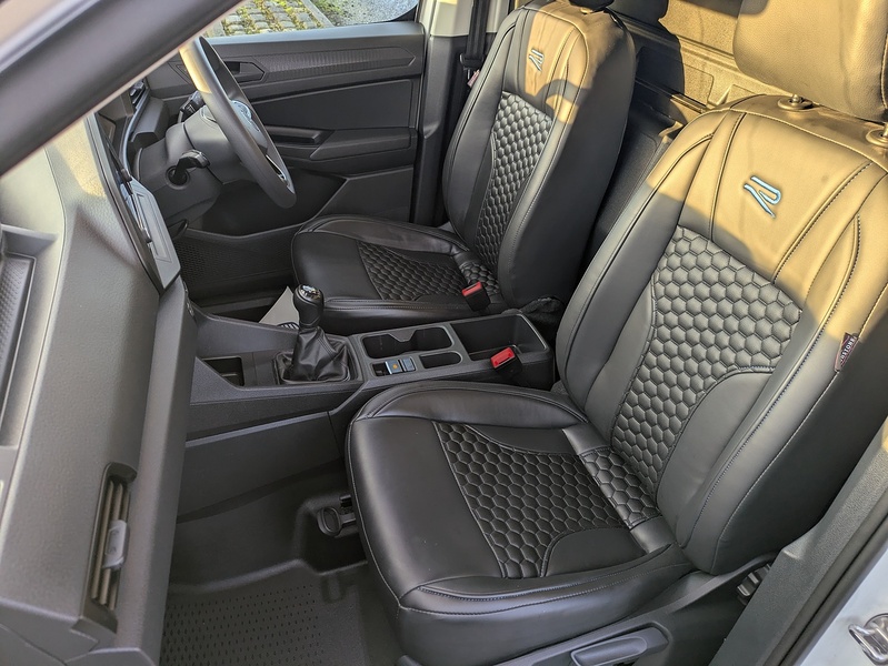 Volkswagen 2.0 TDI C20 Commerce Panel Van 5dr Diesel Manual SWB Euro 6 (s/s) (102 ps)