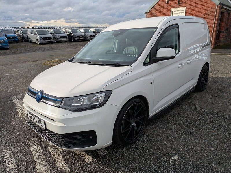 Volkswagen 2.0 TDI C20 Commerce Panel Van 5dr Diesel Manual SWB Euro 6 (s/s) (102 ps)