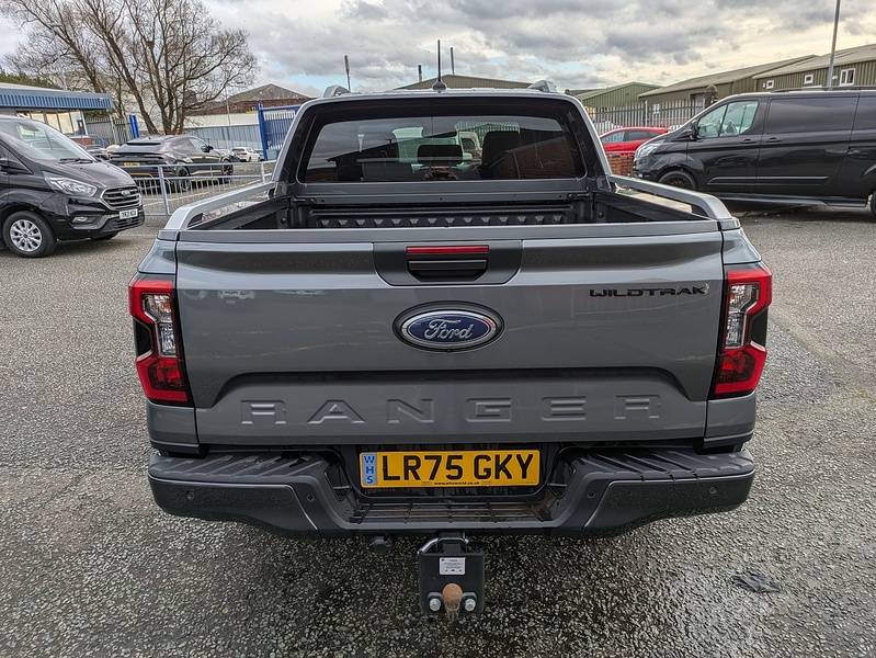 Ford 2.0 TD EcoBlue Wildtrak Pickup Double Cab 4dr Diesel Auto 4WD Euro 6 (s/s) (205 ps)