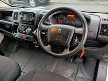 2.2 HDi 335 Professional Panel Van 4dr Diesel Manual L3 H2 (195 g/km, 130 bhp)