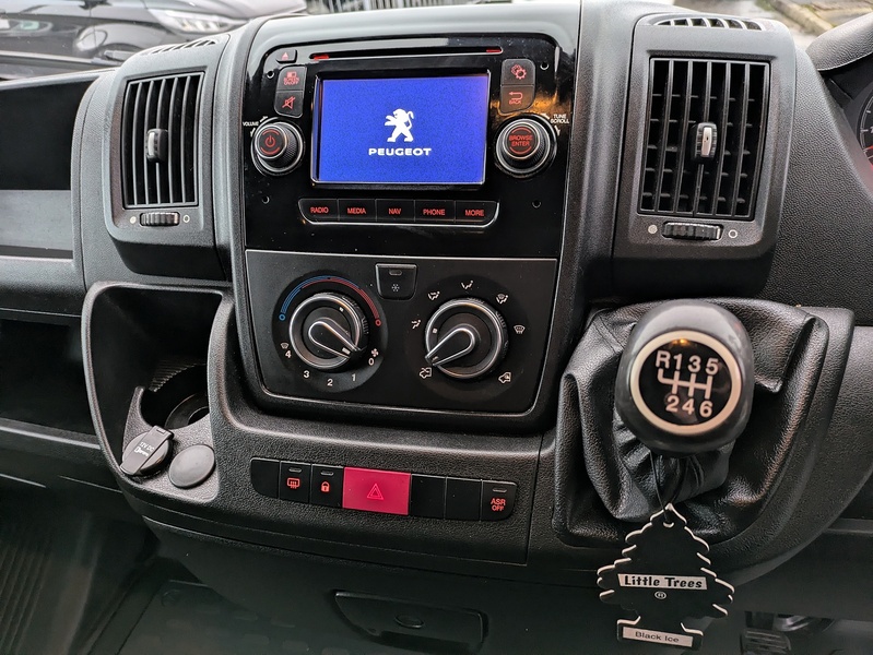 Peugeot 2.2 HDi 335 Professional Panel Van 4dr Diesel Manual L3 H2 (195 g/km, 130 bhp)