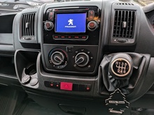 2.2 HDi 335 Professional Panel Van 4dr Diesel Manual L3 H2 (195 g/km, 130 bhp)