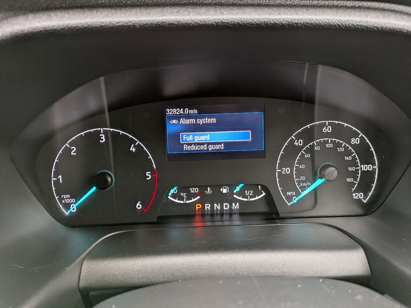 Ford 2.0 320 EcoBlue Limited Panel Van 5dr Diesel Auto L2 H1 Euro 6 (170 ps)