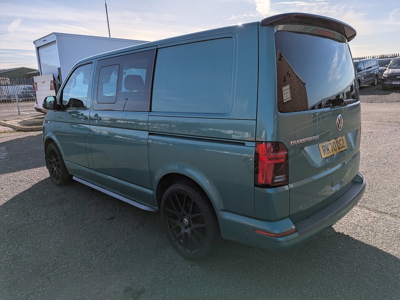 Volkswagen 2.0 TDI T32 Highline Kombi Double Cab 5dr Diesel Manual FWD SWB Euro 6 (s/s) (150 ps)