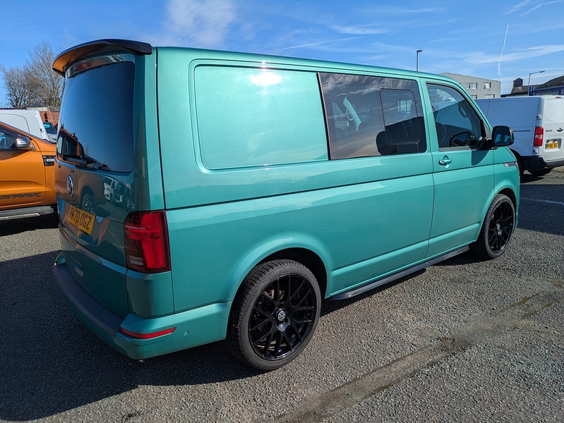 Volkswagen 2.0 TDI T32 Highline Kombi Double Cab 5dr Diesel Manual FWD SWB Euro 6 (s/s) (150 ps)