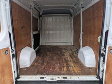2.2 BlueHDi 35 Enterprise Panel Van 5dr Diesel Manual L2 High Roof Euro 6 (s/s) (140 ps)
