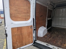 2.2 BlueHDi 35 Enterprise Panel Van 5dr Diesel Manual L2 High Roof Euro 6 (s/s) (140 ps)