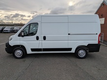 2.2 BlueHDi 35 Enterprise Panel Van 5dr Diesel Manual L2 High Roof Euro 6 (s/s) (140 ps)