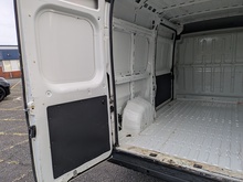 2.2 BlueHDi 35 Enterprise Panel Van 5dr Diesel Manual L2 High Roof Euro 6 (s/s) (140 ps)