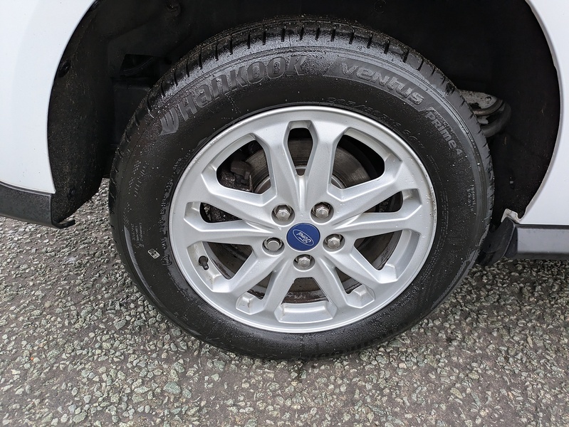 Ford 1.5 200 EcoBlue Limited Panel Van 5dr Diesel Auto L1 Euro 6 (s/s) (120 ps)