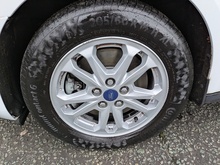 1.5 200 EcoBlue Limited Panel Van 5dr Diesel Auto L1 Euro 6 (s/s) (120 ps)