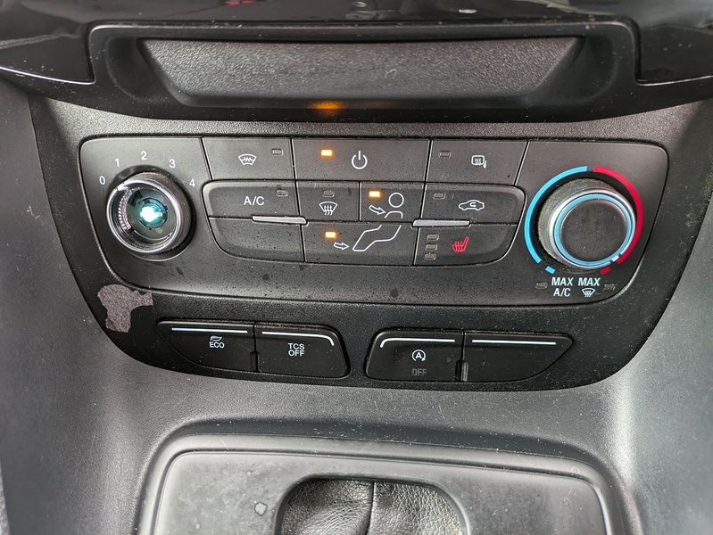 Ford 1.5 200 EcoBlue Limited Panel Van 5dr Diesel Auto L1 Euro 6 (s/s) (120 ps)