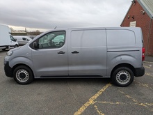 2.0 BlueHDi 1400 Professional Premium Standard Panel Van 6dr Diesel Manual MWB Euro 6 (s/s) (145 ps)