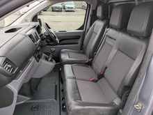 2.0 BlueHDi 1400 Professional Premium Standard Panel Van 6dr Diesel Manual MWB Euro 6 (s/s) (145 ps)